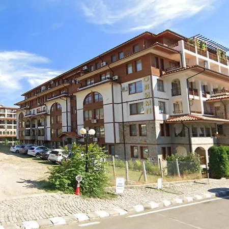 Olymp Skyview Apartament *